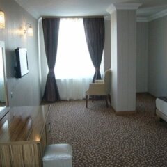 City Wall Hotel комната для гостей