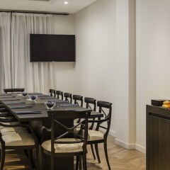Отель Eurostars Regina Испания, Севилья - 1 отзыв об отеле, цены и фото номеров - забронировать отель Eurostars Regina онлайн удобства в номере фото 2