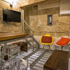 Отель Carafa Valletta Residence гостиничный бар