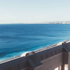 Отель Hyatt Regency Nice Palais de la Méditerranée пляж фото 2