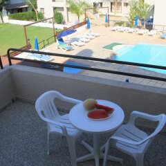 Maricosta Hotel Apartments Протарас балкон