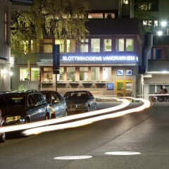 Отель Slottsskogens Vandrarhem & Hotell Гётеборг парковка