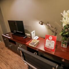 Отель Nida Rooms Sudprasert 2 Ratchada The Walk At Ratchada Point Бангкок удобства в номере фото 2