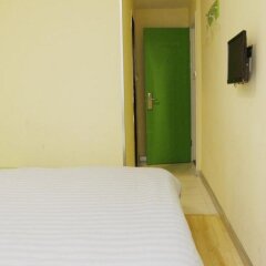 Отель Hi Inn Beijing Yonghegong Metro Station Китай, Пекин - отзывы, цены и фото номеров - забронировать отель Hi Inn Beijing Yonghegong Metro Station онлайн комната для гостей фото 5