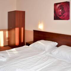 Hotel Inturprag комната для гостей фото 2