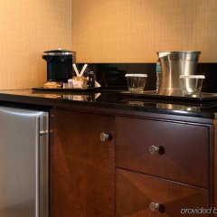 Hilton Charlotte Uptown in Charlotte, United States of America from 317$, photos, reviews - zenhotels.com room amenities