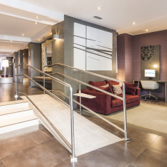 Отель Petit Palace Puerta de Triana Испания, Севилья - отзывы, цены и фото номеров - забронировать отель Petit Palace Puerta de Triana онлайн интерьер отеля фото 3