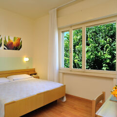 Hotel Capri Римини комната для гостей