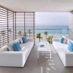 Отель Nikki Beach Resort & Spa Dubai ОАЭ, Дубай - отзывы, цены и фото номеров - забронировать отель Nikki Beach Resort & Spa Dubai онлайн балкон