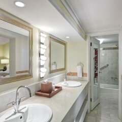 Отель The House by Elegant Hotels - Adults Only ванная фото 2