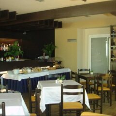 Hotel Sokrat гостиничный бар