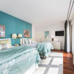 Отель Murray Hill East Suites комната для гостей