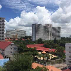 Jomtien longstay hotel балкон
