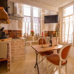 Domaine Sainte Suzanne La Folie D Amour In Puimisson France From 187 Photos Reviews Zenhotels Com