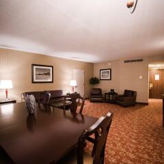 Crowne Plaza Hotel Philadelphia-Cherry Hill комната для гостей фото 2