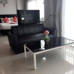 Отель Pj Patong Resortel Патонг комната для гостей фото 2