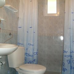 Отель Guest House Kibela Болгария, Балчик - отзывы, цены и фото номеров - забронировать отель Guest House Kibela онлайн ванная