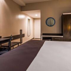 Отель Best Western Plus Brooklyn Bay Hotel США, Нью-Йорк - отзывы, цены и фото номеров - забронировать отель Best Western Plus Brooklyn Bay Hotel онлайн комната для гостей фото 4