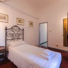 Отель Palace with balcony View to Pitti Palace and the Duomo комната для гостей фото 2