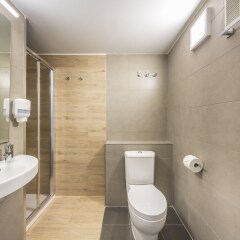 Отель Be Flats Turia Испания, Чиривелья - отзывы, цены и фото номеров - забронировать отель Be Flats Turia онлайн ванная фото 2