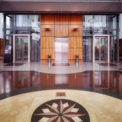Arora Hotel Gatwick спортивное сооружение