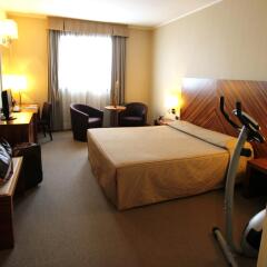 Отель MH Hotel Piacenza Fiera Италия, Пьяченца - отзывы, цены и фото номеров - забронировать отель MH Hotel Piacenza Fiera онлайн комната для гостей