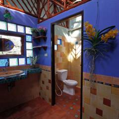 Отель Shanti Lodge Phuket детские мероприятия фото 2