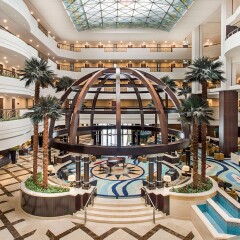 Отель Roda Al Bustan сауна