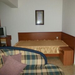 Отель Guest House Ralitsa Болгария, Свети Влас - отзывы, цены и фото номеров - забронировать отель Guest House Ralitsa онлайн комната для гостей