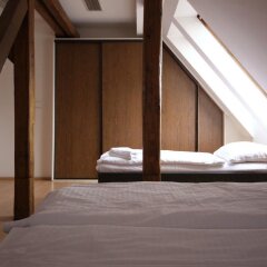 Апартаменты Jungmann Apartments Прага комната для гостей фото 4