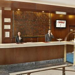 City Seasons Hotel Dubai интерьер отеля фото 2