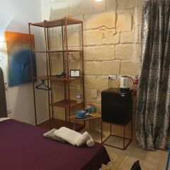 Отель 55 Senglea Мальта, Гранд-Харбор - отзывы, цены и фото номеров - забронировать отель 55 Senglea онлайн удобства в номере