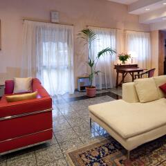 Отель c-hotels Comtur комната для гостей