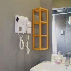 Отель N9 Hostel Xiamen (Formerly Name: Delusion Hostel) Китай, Сямынь - отзывы, цены и фото номеров - забронировать отель N9 Hostel Xiamen (Formerly Name: Delusion Hostel) онлайн ванная фото 2