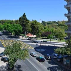 Отель 71 Castilho Guest House Португалия, Лиссабон - отзывы, цены и фото номеров - забронировать отель 71 Castilho Guest House онлайн парковка