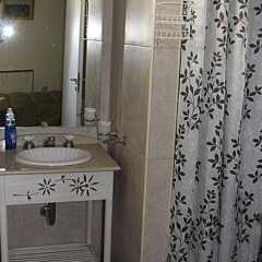 Отель Hostal Aguas Mansas Тигре ванная