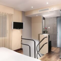 Hotel Gran Derby Suites Барселона фото 13