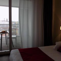 Отель Paris Saint-Ouen Франция, Сент-Уэн-сюр-Сен - 3 отзыва об отеле, цены и фото номеров - забронировать отель Paris Saint-Ouen онлайн балкон