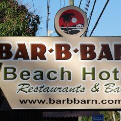 Bar-B-Barn Beach Hotel фото 2