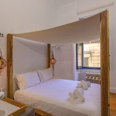 Отель Art Pantheon Suites in Plaka Греция, Афины - отзывы, цены и фото номеров - забронировать отель Art Pantheon Suites in Plaka онлайн комната для гостей