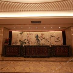 Отель Ramada интерьер отеля