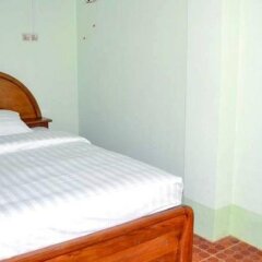 Hotel CF Lashio - Burmese Only комната для гостей фото 2