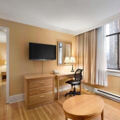 Отель Days Inn - Vancouver Downtown Канада, Ванкувер - отзывы, цены и фото номеров - забронировать отель Days Inn - Vancouver Downtown онлайн удобства в номере