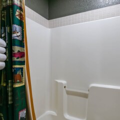 Отель Simmer Motel Вамего ванная