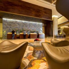 Отель Al Ghurair Rayhaan by Rotana удобства в номере