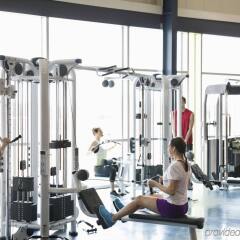 Отель Crowne Plaza Hotel BRUGGE Бельгия, Брюгге - отзывы, цены и фото номеров - забронировать отель Crowne Plaza Hotel BRUGGE онлайн фитнесс-зал