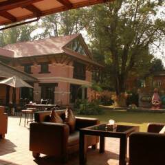 Отель Tangalwood Boutique Hotel Непал, Катманду - отзывы, цены и фото номеров - забронировать отель Tangalwood Boutique Hotel онлайн гостиничный бар