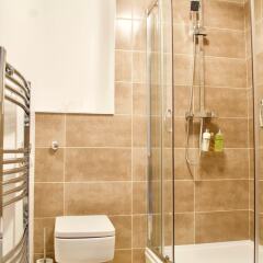 Отель Central 2 Bedroom Home in Edinburgh Эдинбург ванная