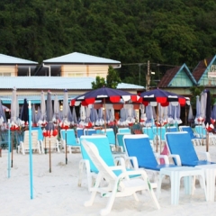 Barberry at Koh Larn Hotel бассейн фото 2