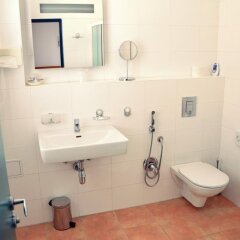 Hotel Pohoda Прага ванная